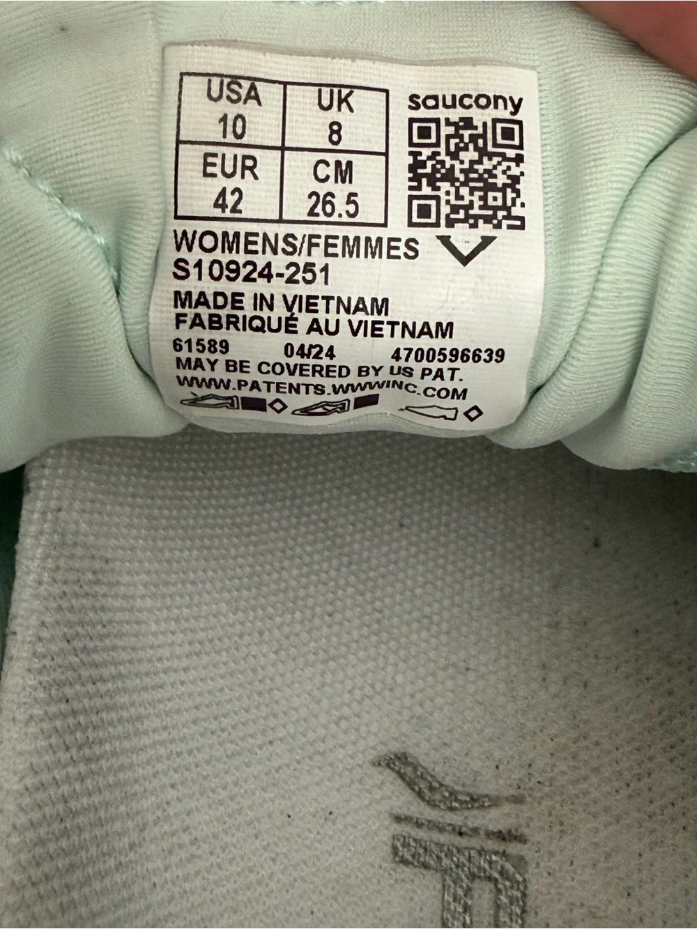 Saucony Ride 17 Women’s size 10 Jade/White